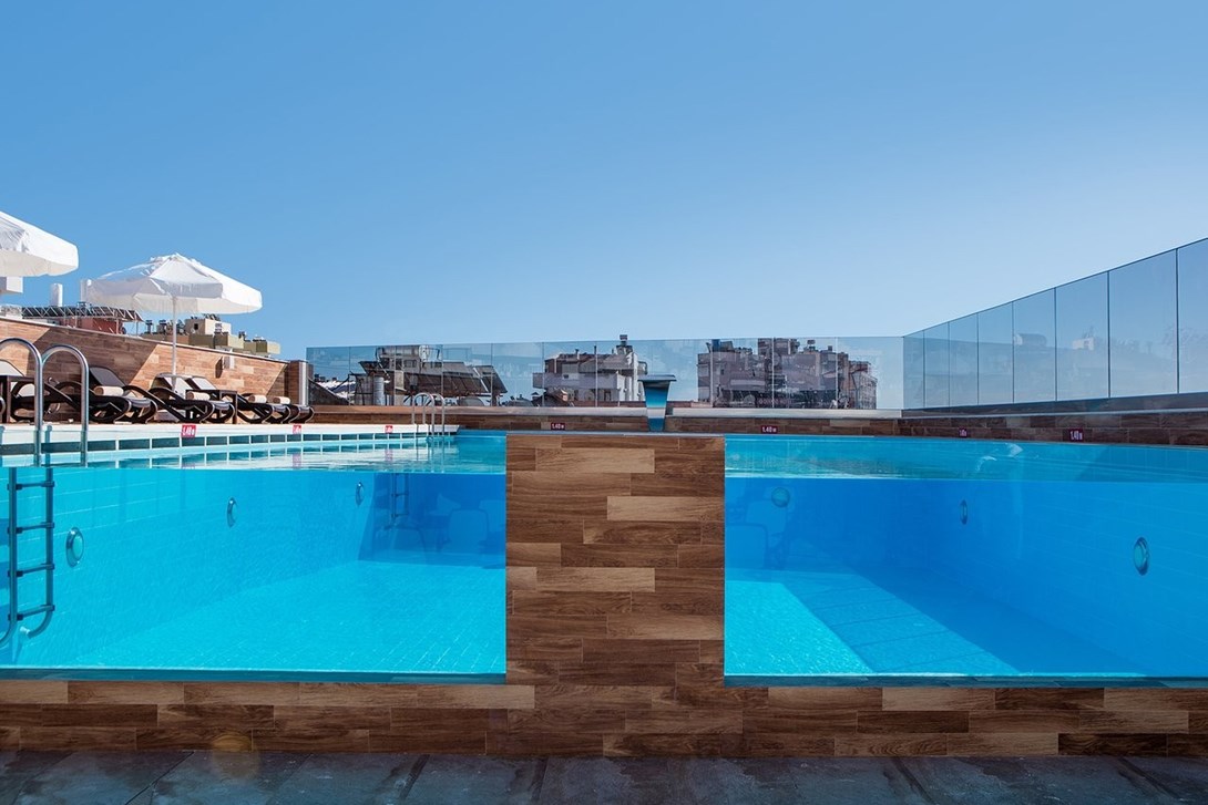 Holiday Inn Antalya Lara Pool