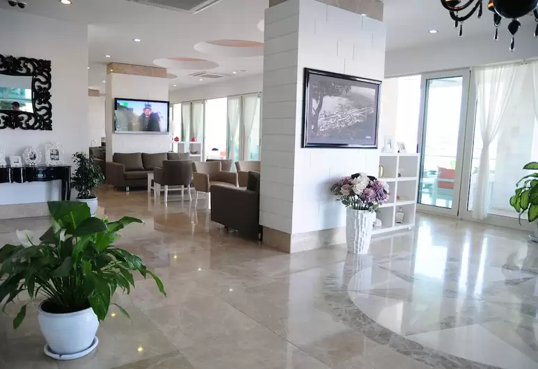 cheap resort hotels in Turkey to Spend holiday with family