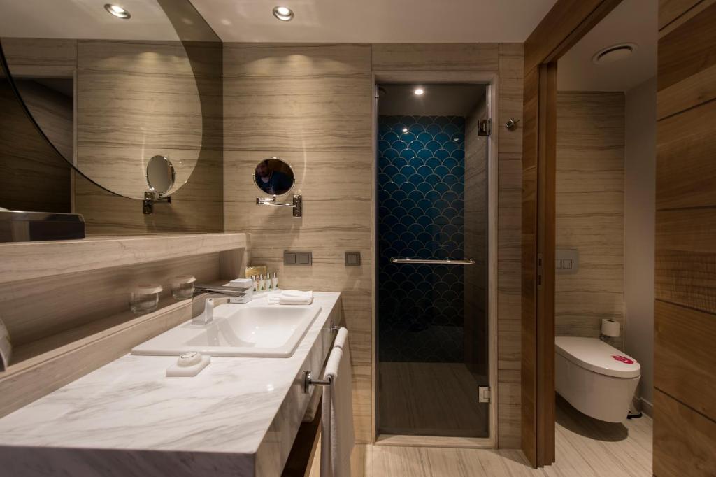 cheap resort hotels in Turkey to Spend holiday with family