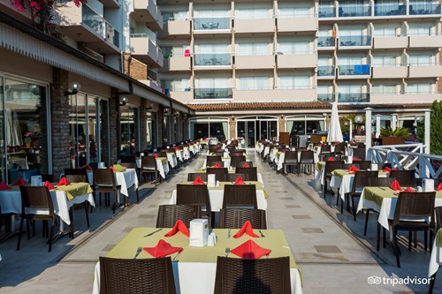 cheap resort hotels in Turkey to Spend holiday with family