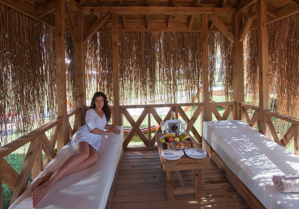 cheap resort hotels to Spend holiday with family