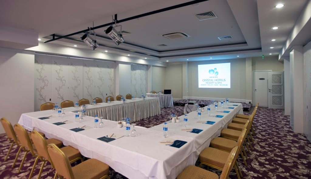 cheap resort hotels to Spend holiday with family