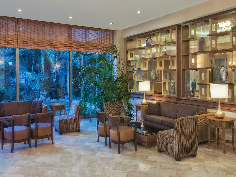 cheap resort hotels to Spend holiday with family