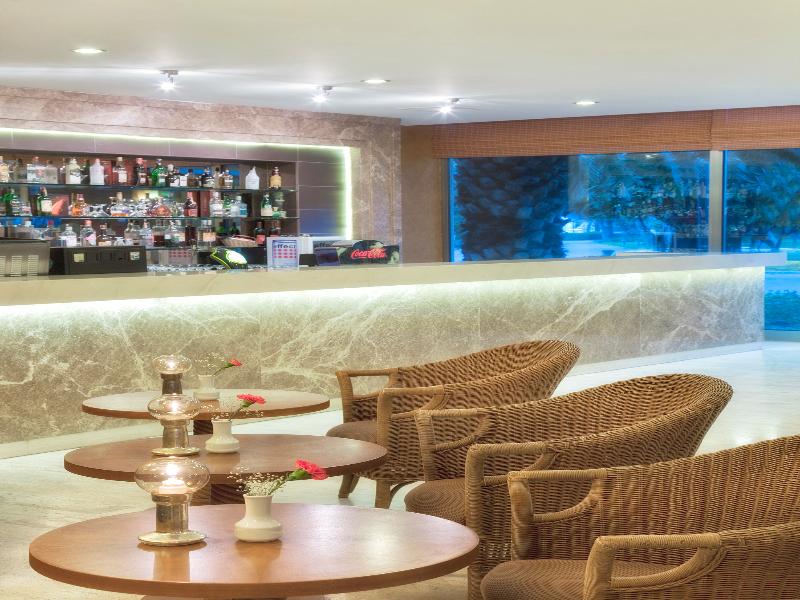 cheap resort hotels to Spend holiday with family