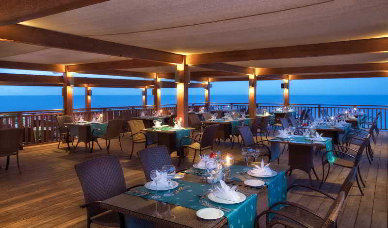 cheap resort hotels to Spend holiday with family