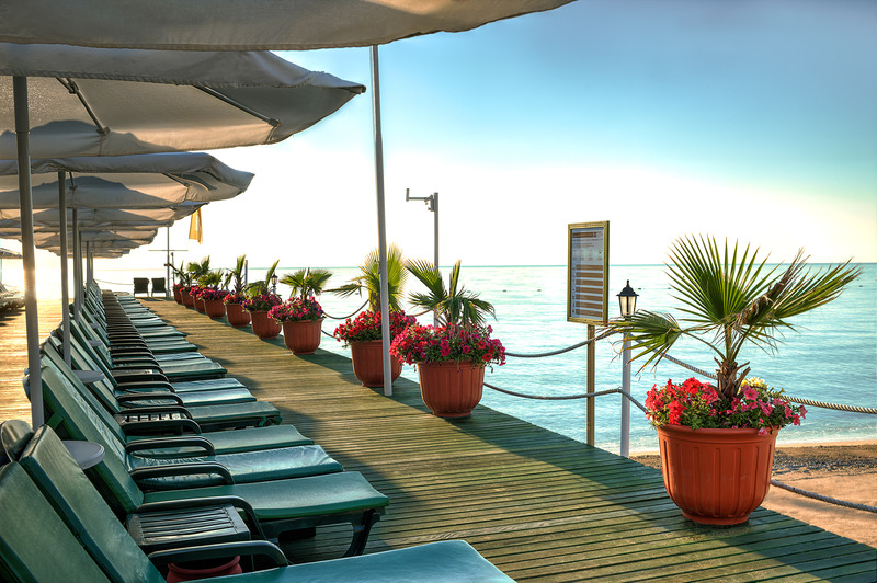 cheap resort hotels to Spend holiday with family