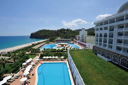 Endure a spacious sun terrace