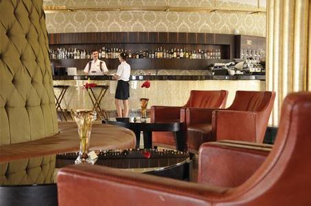 cheap resort hotels to Spend holiday with family