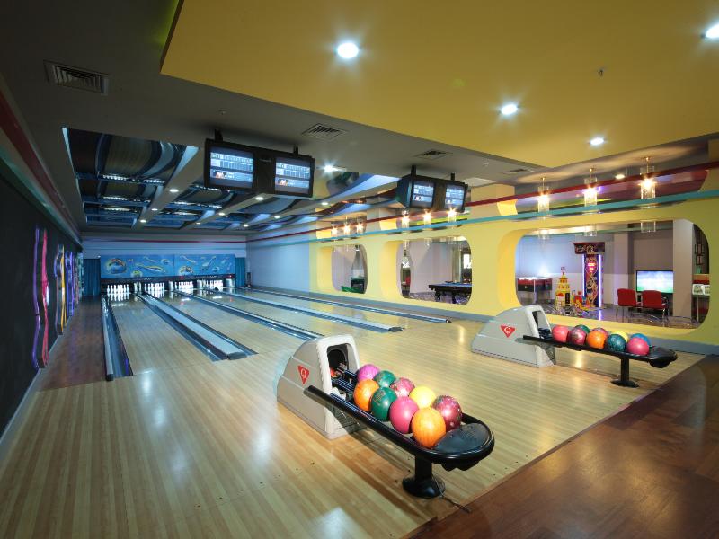 cheap resort hotels to Spend holiday with family