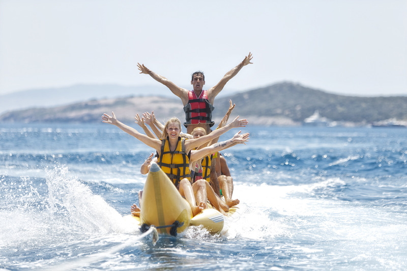 cheap resort hotels to Spend holiday with family