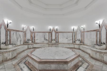 cheap resort hotels to Spend holiday with family