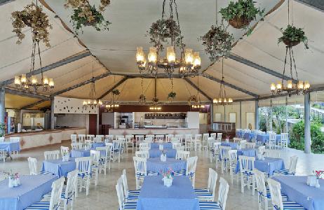 cheap resort hotels to Spend holiday with family