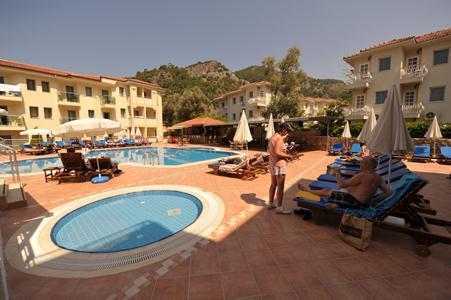 cheap resort hotels to Spend holiday with family