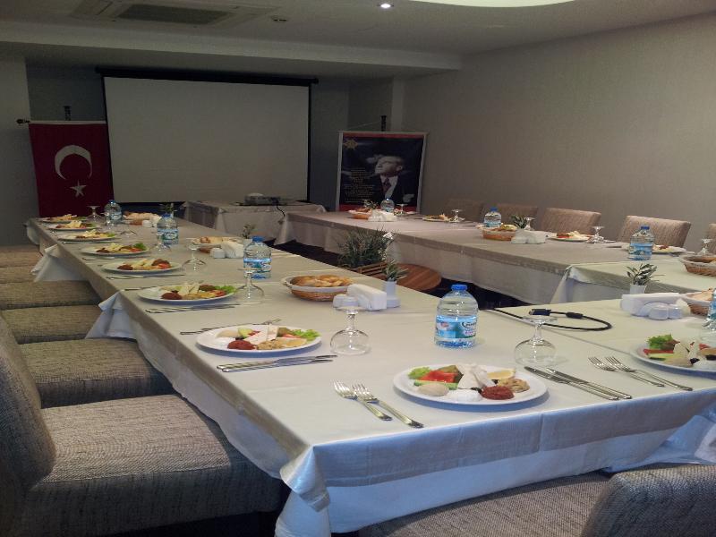 cheap resort hotels to Spend holiday with family