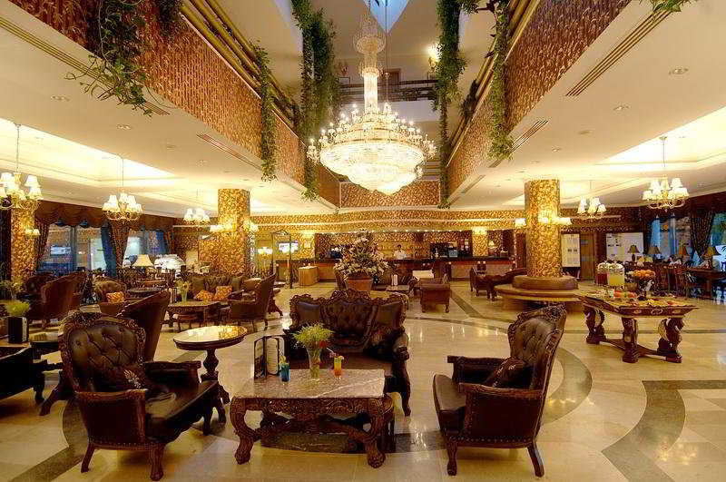 cheap resort hotels to Spend holiday with family