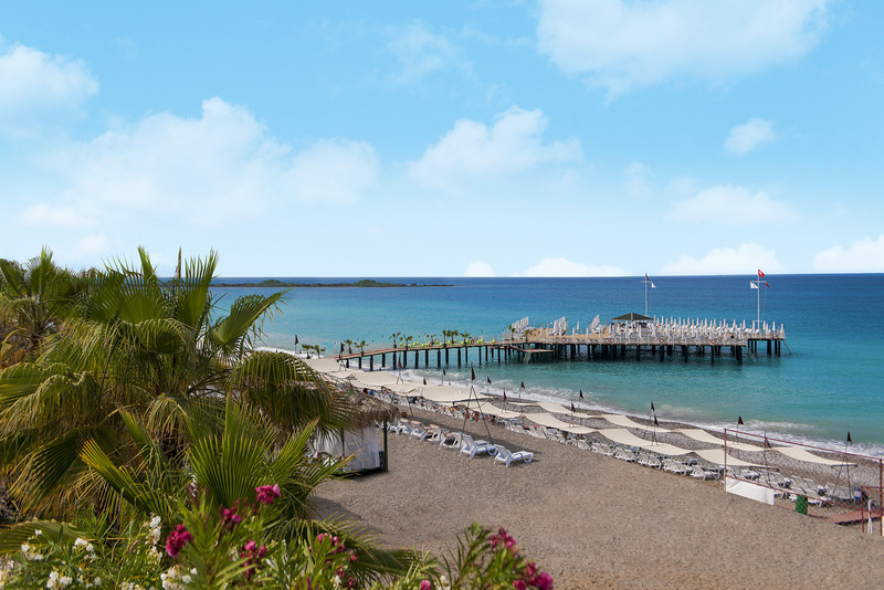 cheap resort hotels to Spend holiday with family