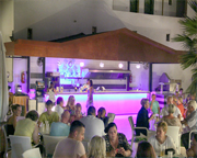 cheap resort hotels to Spend holiday with family