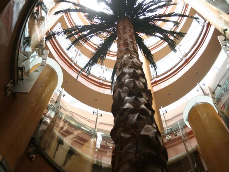 cheap resort hotels to Spend holiday with family