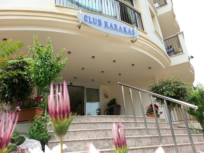 cheap resort hotels to Spend holiday with family