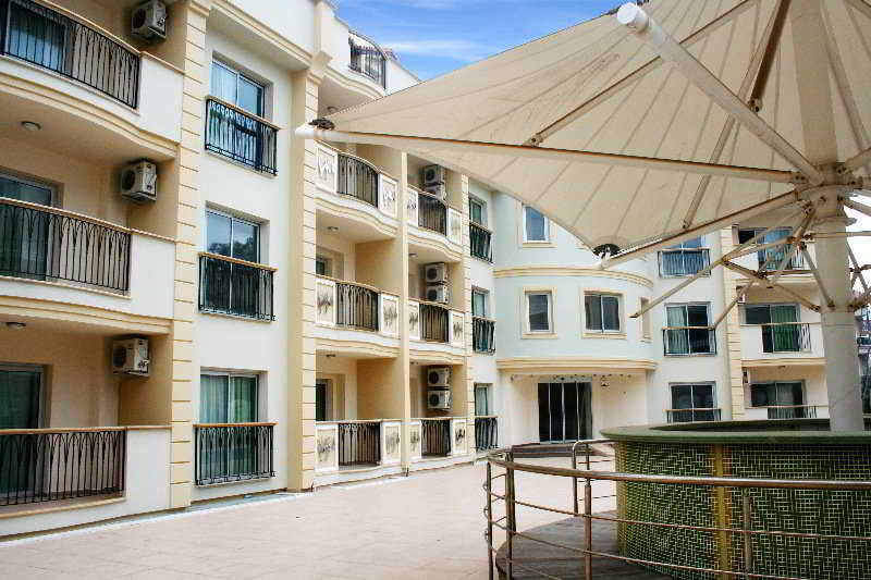 cheap resort hotels to Spend holiday with family