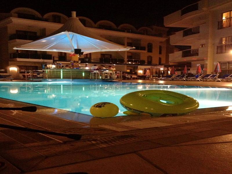 cheap resort hotels to Spend holiday with family