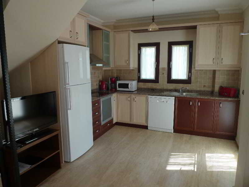 cheap resort hotels to Spend holiday with family