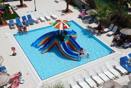 cheap resort hotels to Spend holiday with family