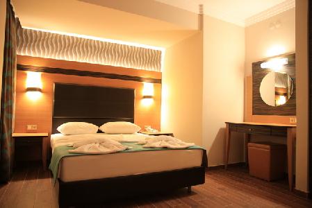 cheap resort hotels to Spend holiday with family