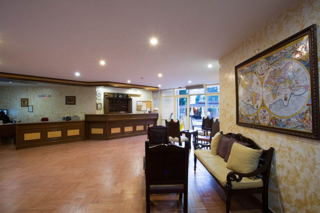 cheap resort hotels to Spend holiday with family