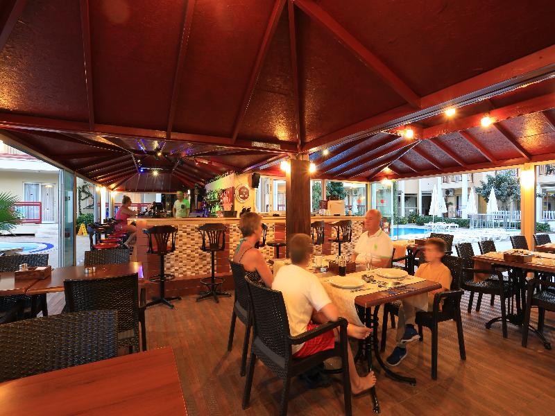 Turkish and Italian A la Carte specialities