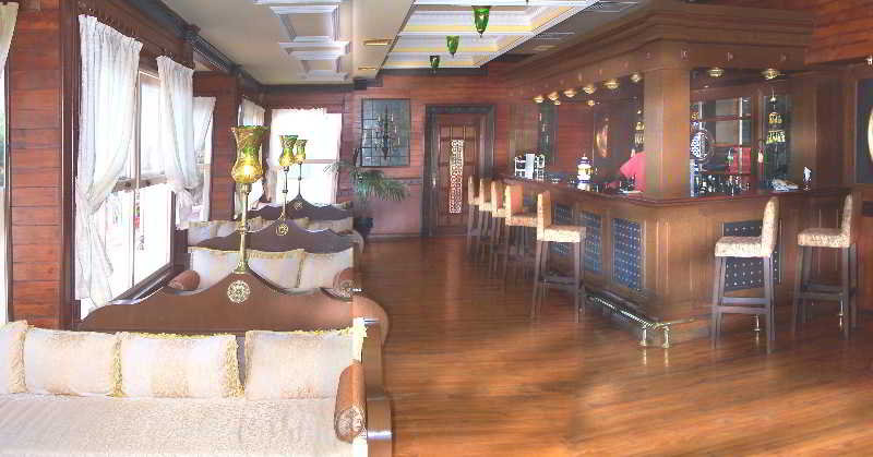 cheap resort hotels to Spend holiday with family