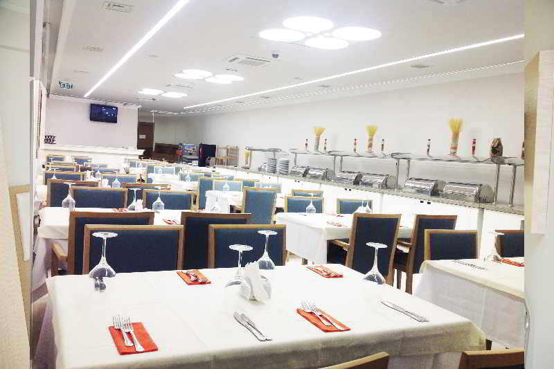 cheap resort hotels to Spend holiday with family