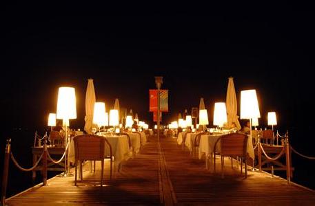 cheap resort hotels to Spend holiday with family