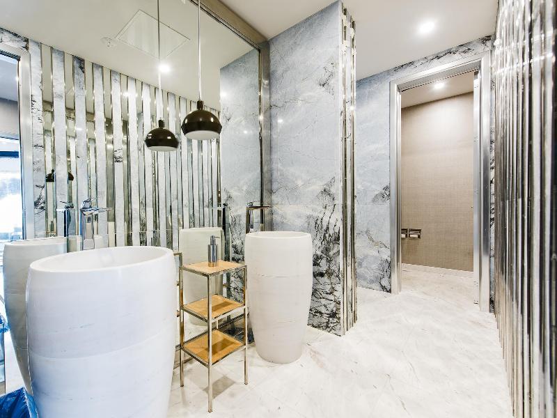 cheap resort hotels to Spend holiday with family