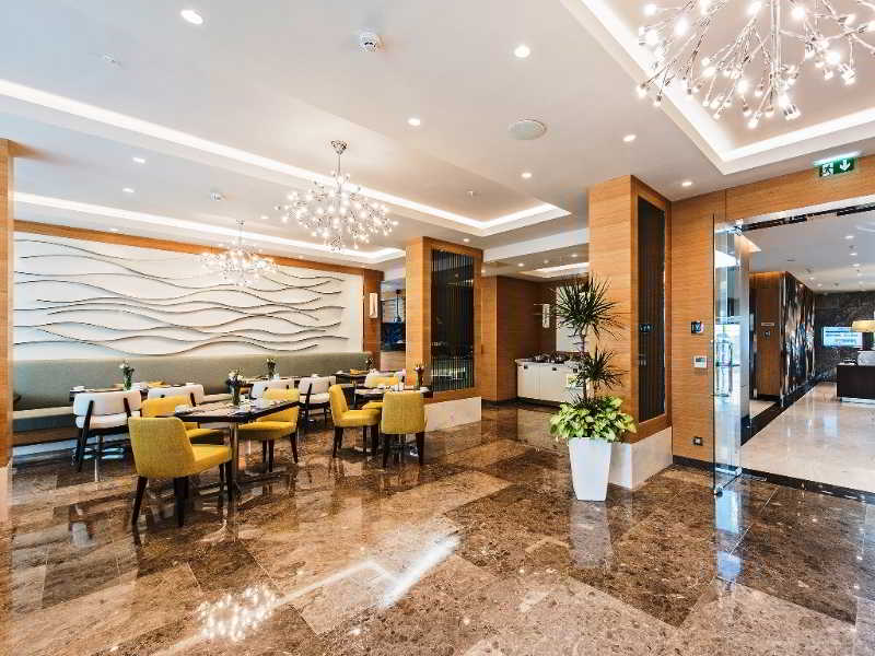 cheap resort hotels to Spend holiday with family