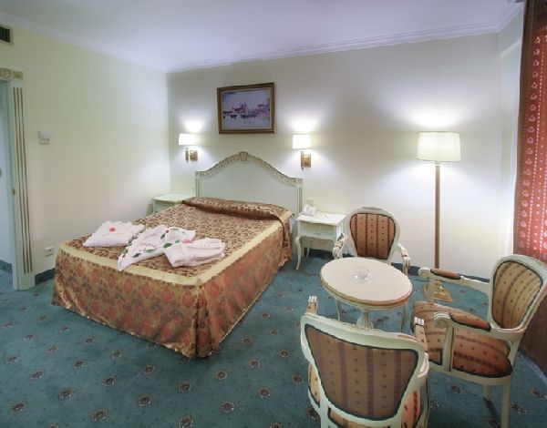 Venezia Palace Delux Resort Hotel 1