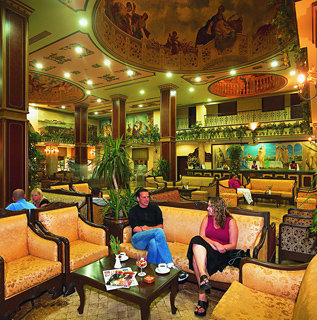 cheap resort hotels to Spend holiday with family