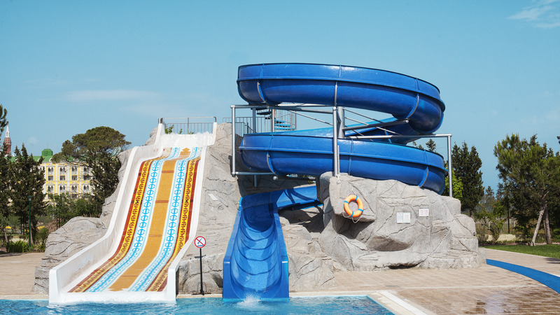 cheap resort hotels to Spend holiday with family