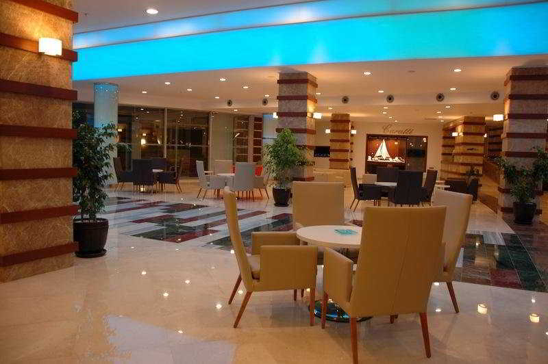 cheap resort hotels to Spend holiday with family