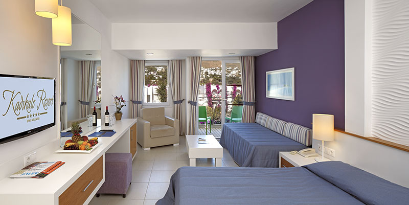 cheap resort hotels to Spend holiday with family