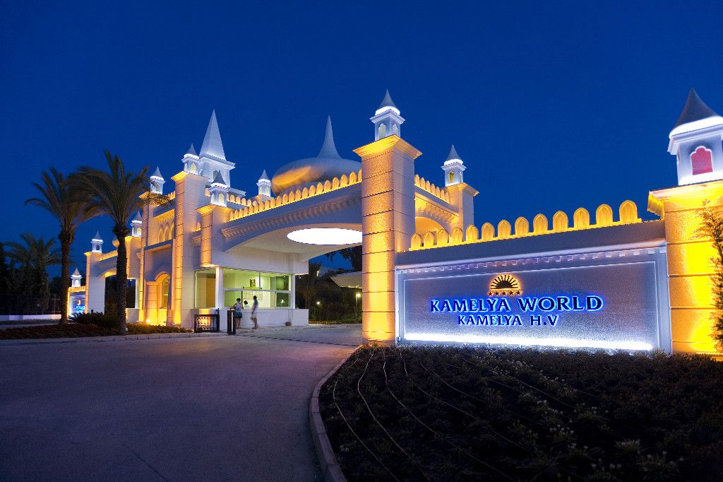 cheap resort hotels to Spend holiday with family