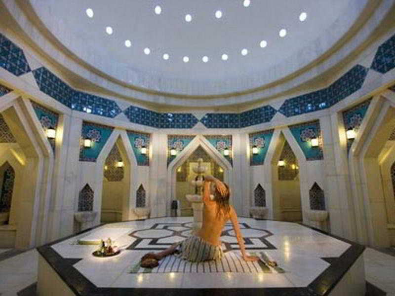 cheap resort hotels to Spend holiday with family