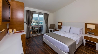 cheap resort hotels to Spend holiday with family