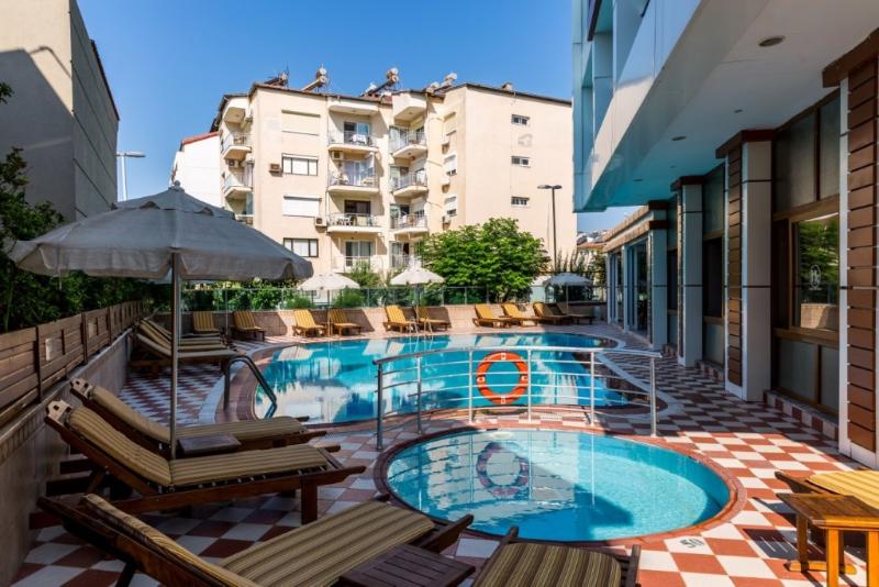 cheap resort hotels to Spend holiday with family