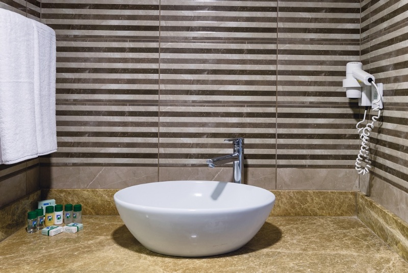 cheap resort hotels to Spend holiday with family