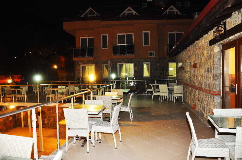 cheap resort hotels to Spend holiday with family