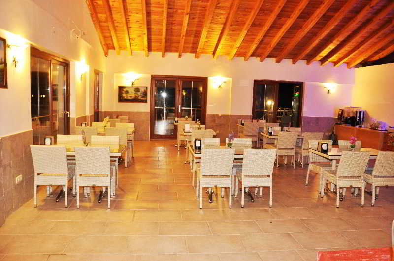 cheap resort hotels to Spend holiday with family