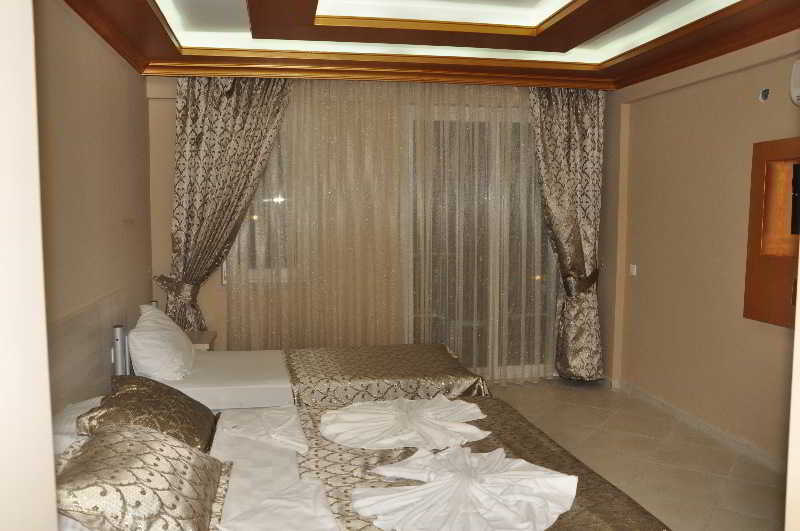 cheap resort hotels to Spend holiday with family