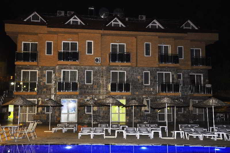 cheap resort hotels to Spend holiday with family