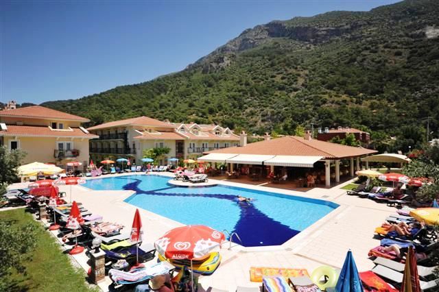 cheap resort hotels to Spend holiday with family